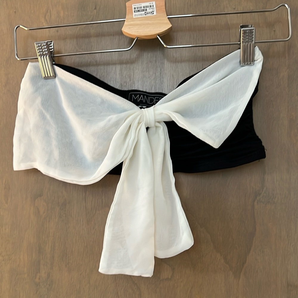 Mandee Novelty Black and Cream Top